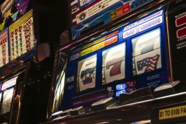 olxtotot American Roulette live dealer interface with betting grid and wheel